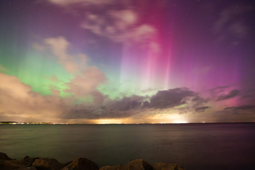 Catching Aurora fig10d