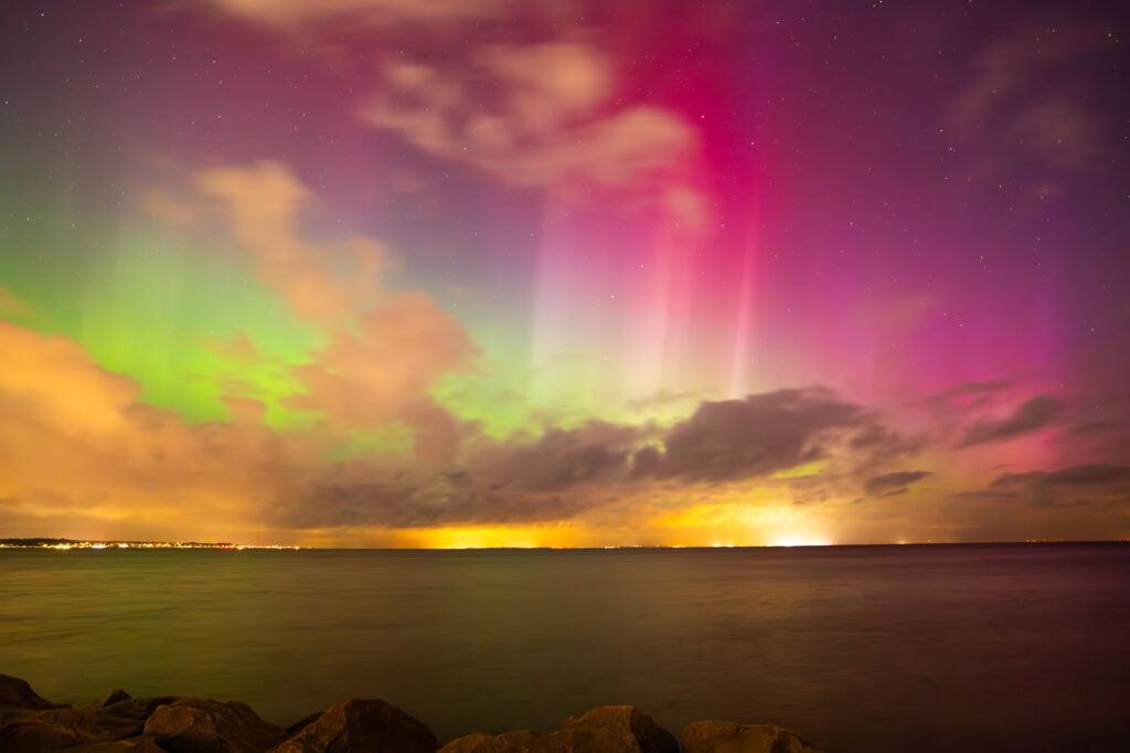 Catching Aurora fig10e