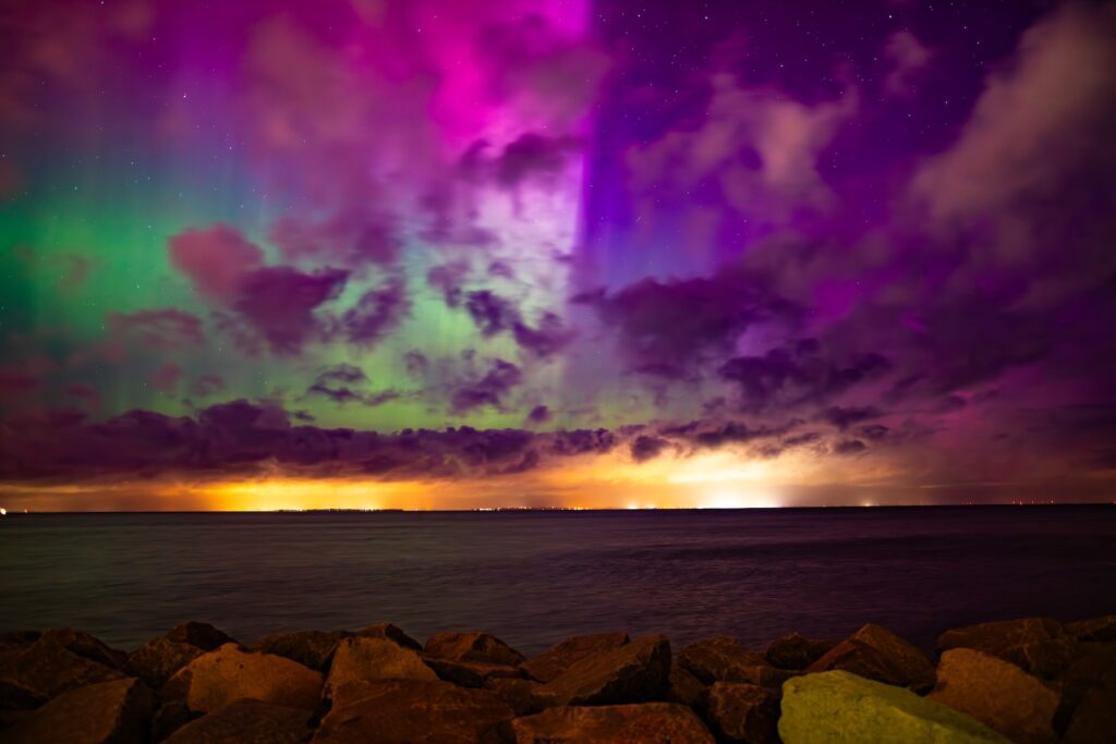 Catching Aurora fig24b